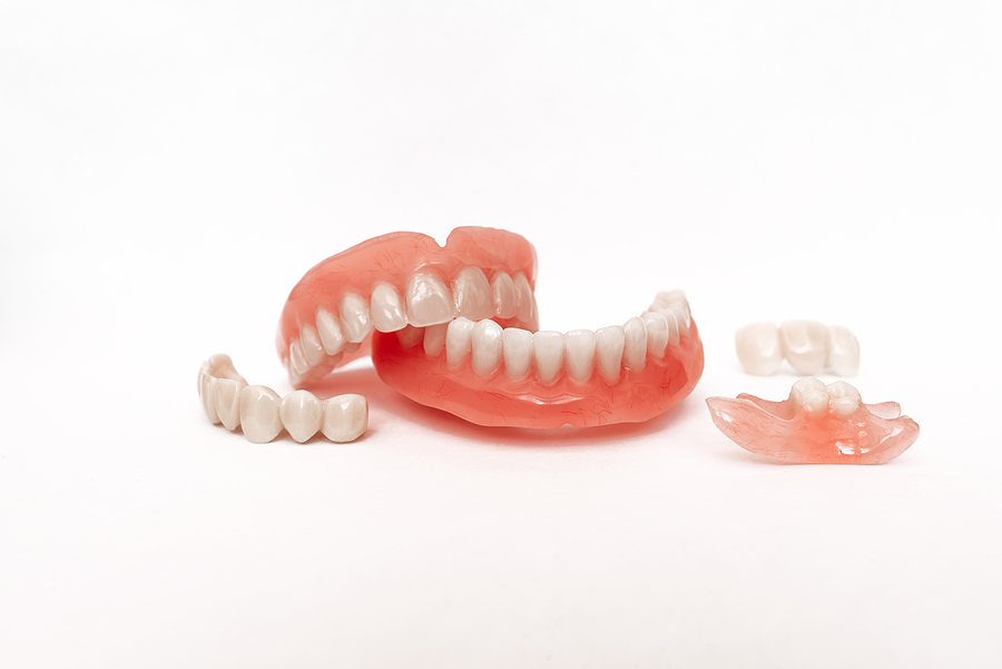 Achieving a Complete Smile with Dentures in Federal Way, WA